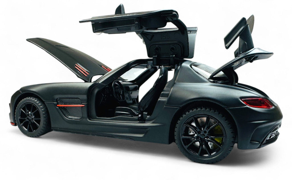 Mercedes-Benz SLS AMG 1:24  diecast scale model car collectible